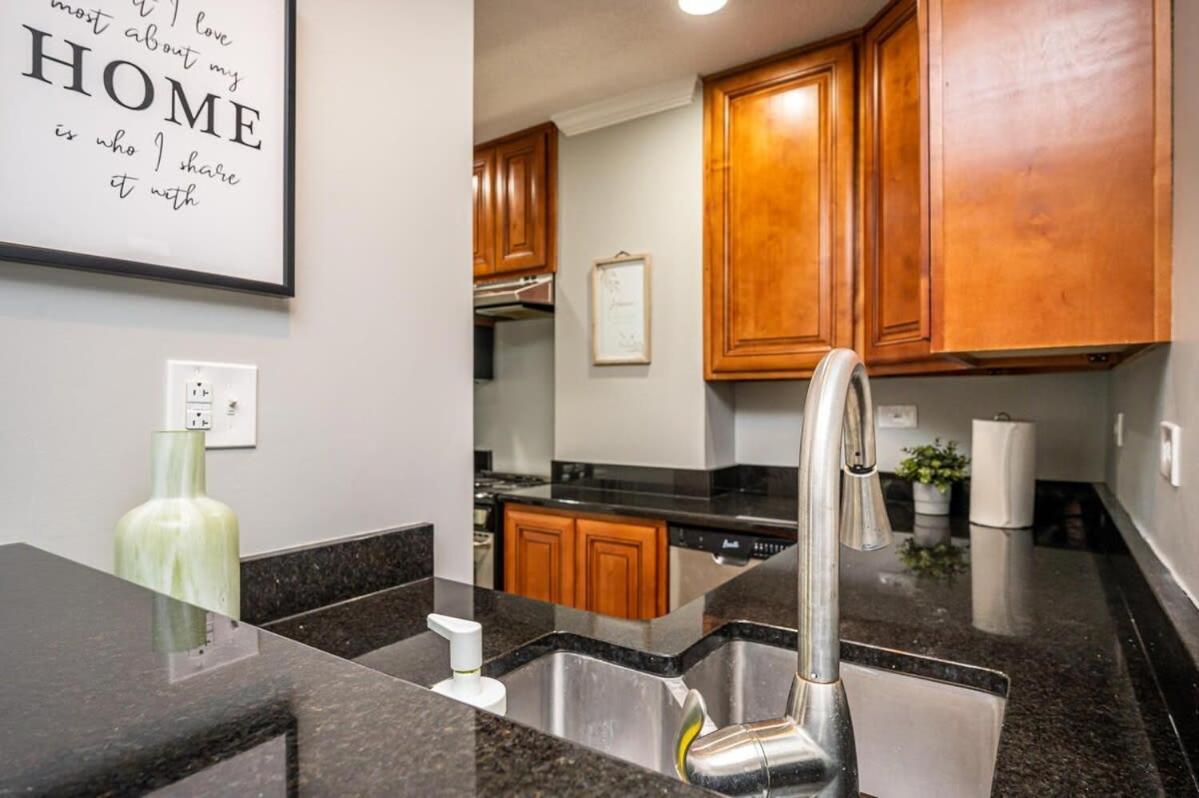 הוילה אטלנטה Downtown! 24H Concierge! Private Balcony! 11K מראה חיצוני תמונה