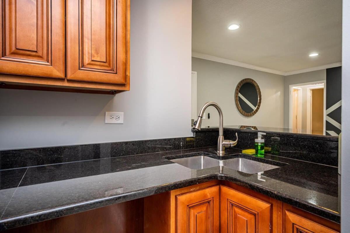 הוילה אטלנטה Downtown! 24H Concierge! Private Balcony! 11K מראה חיצוני תמונה